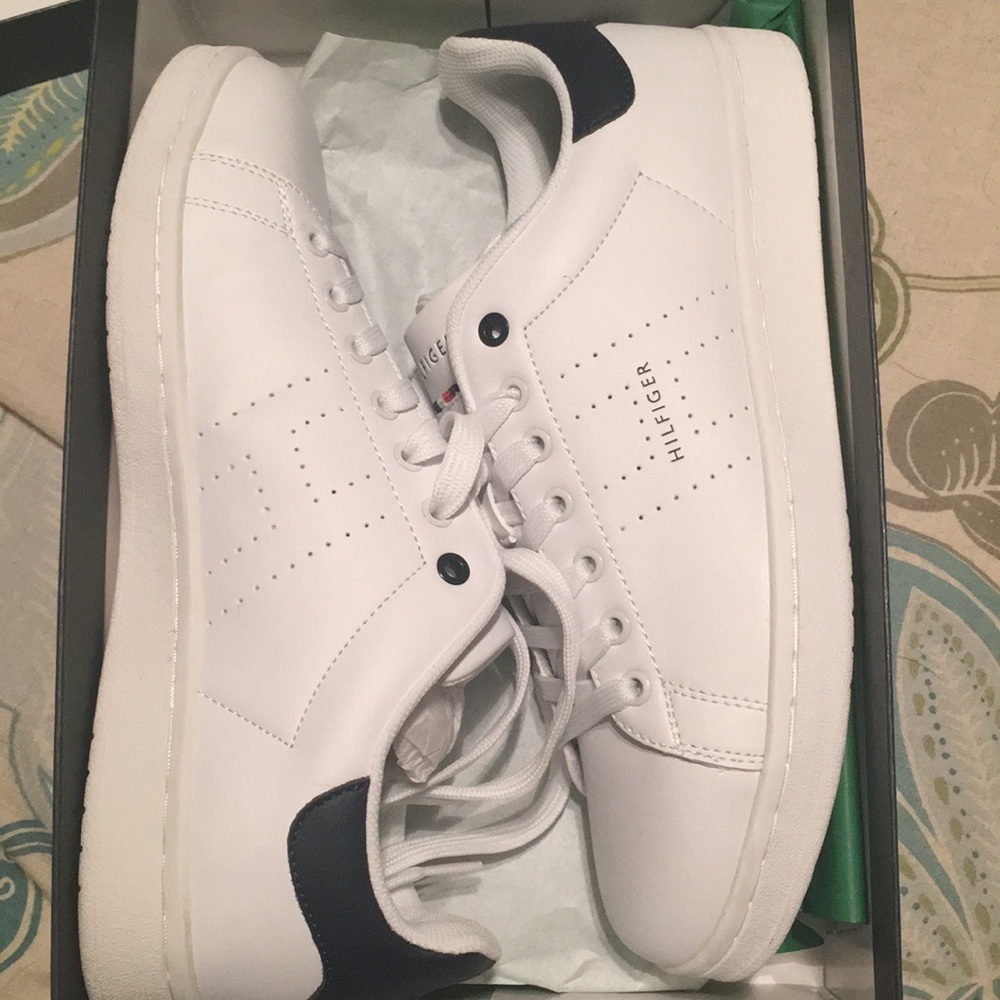 Tommy Hilfiger sneakers